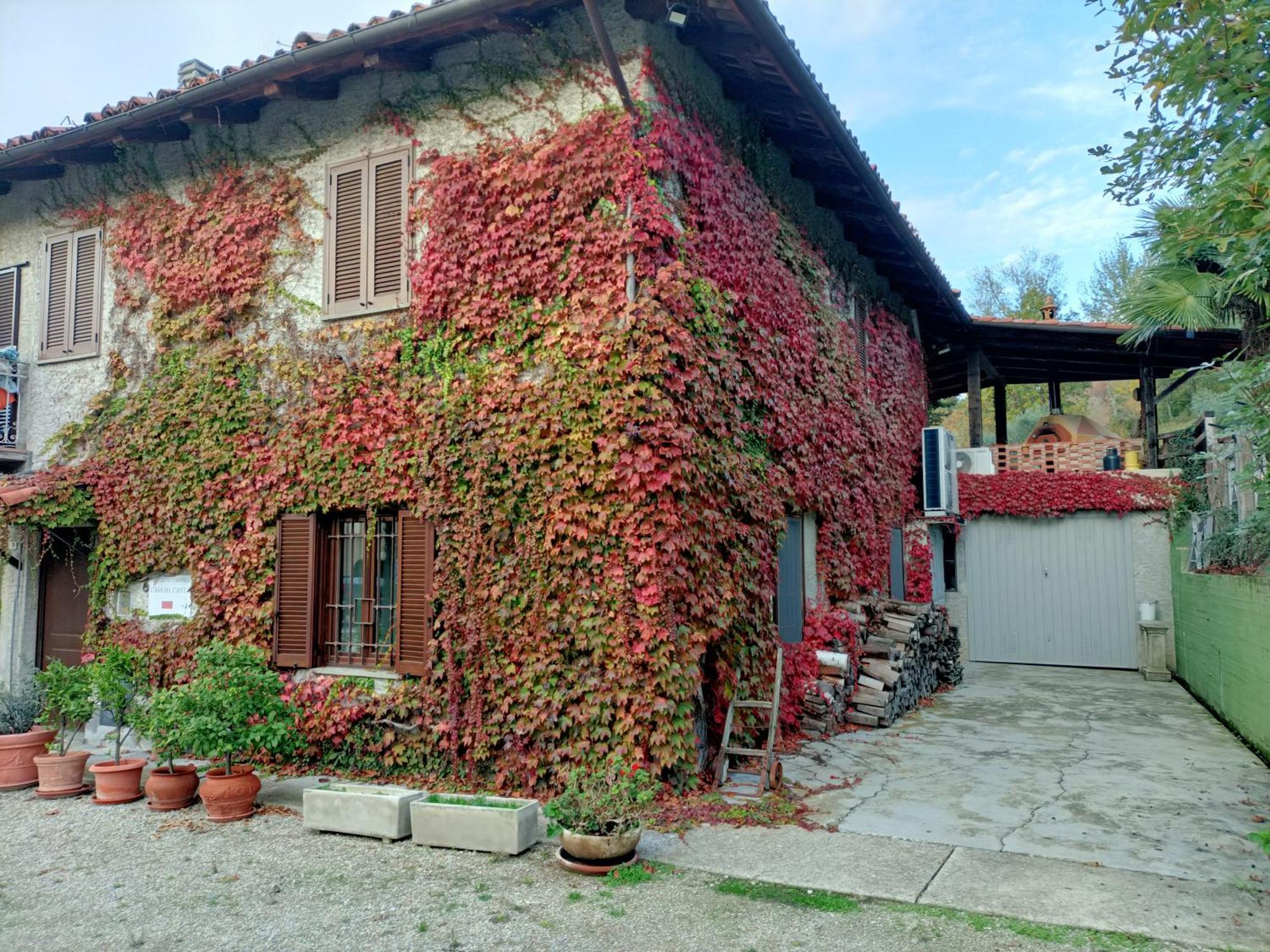 Casa Del Canta Borgomale Екстериор снимка